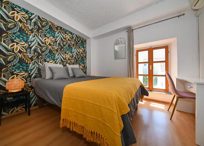 Хостел The Lazy Monkey & Задар