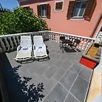 The Lazy Monkey & Auberge de jeunesse Zadar
