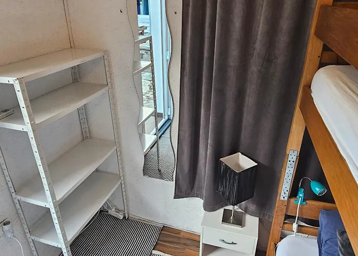 The Lazy Monkey & Hostal Zadar