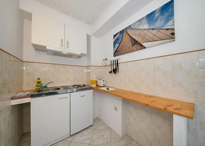 The Lazy Monkey & Vandrarhem Zadar