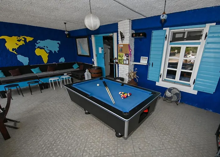 Hostal The Lazy Monkey & Zadar